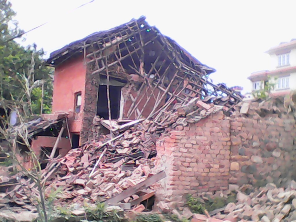 Intex_Aqua_R2_20150425_140311